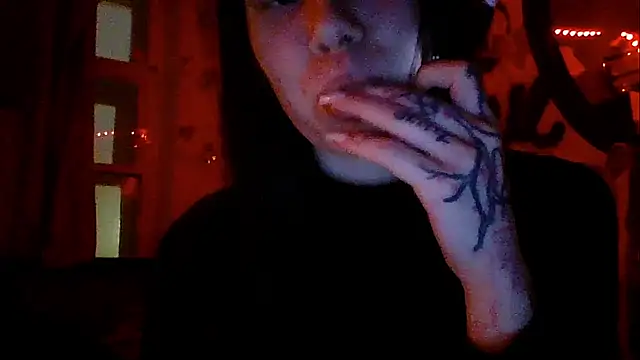 Snapshot of RussNocturnal chatting on February 5, 5:20 pm RussNocturnal online show from February 5, 5:20 pm