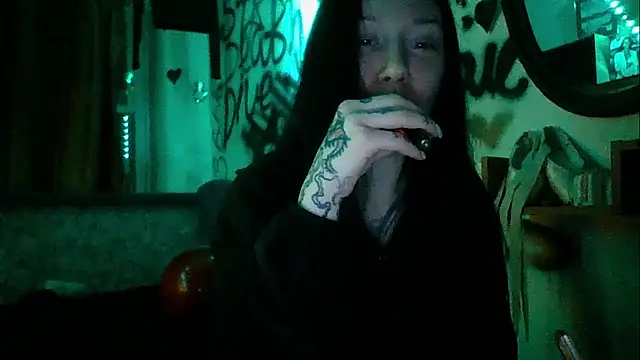 Snapshot of RussNocturnal chatting on February 21, 11:43 pm RussNocturnal online show from February 21, 11:43 pm