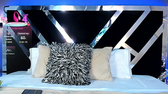 AliDiaz  online show from December 5, 8:16 pm