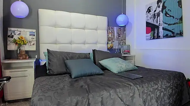 Snapshot of Thomas_May4rs chatting on February 27, 4:09 am Thomas May4rs online show from February 27, 4:09 am