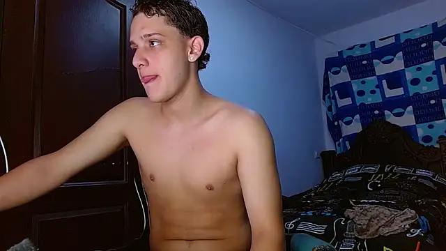 Thomas May4rs online show from November 29, 9:18 pm