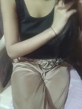 Snapshot of angel-cinderella chatting on May 23, 11:42 pm angel-cinderella online show from May 23, 11:42 pm