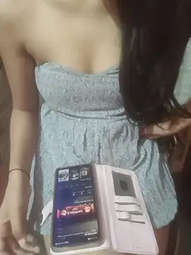 Snapshot of angel-cinderella chatting on July 27, 10:17 pm angel-cinderella online show from July 27, 10:17 pm