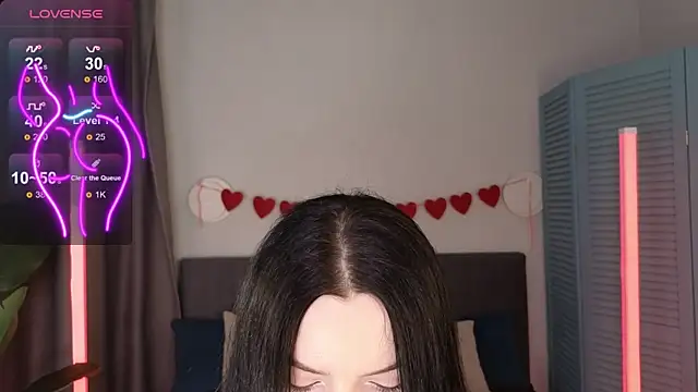 CaseyCraig online show from April 8, 3:45 pm