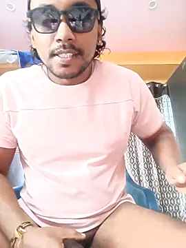 Snapshot of bigcock_thick chatting on July 17, 2:18 am bigcock thick online show from July 17, 2:18 am