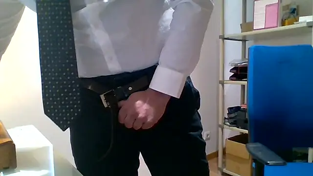 66MA69 online show from March 8, 2:10 pm