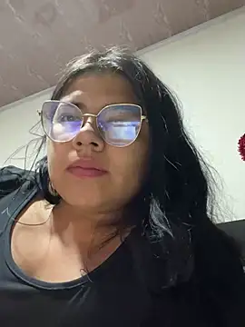 viccky vick online show from March 4, 2:06 am