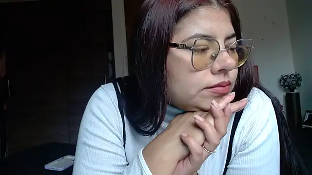 viccky vick online show from February 15, 5:31 pm