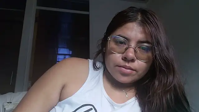 viccky vick online show from March 25, 12:33 pm