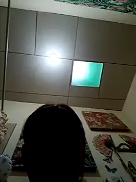 Little Saori online show from February 9, 8:24 pm