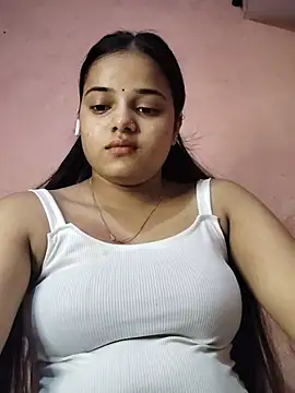 Snapshot of RAYI_123 chatting on July 17, 2:56 pm RAYI 123 online show from July 17, 2:56 pm
