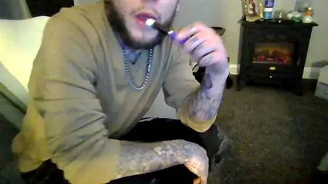 cruz815 online show from February 2, 3:05 am