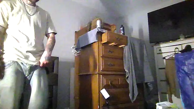 cruz815 online show from April 24, 5:21 am