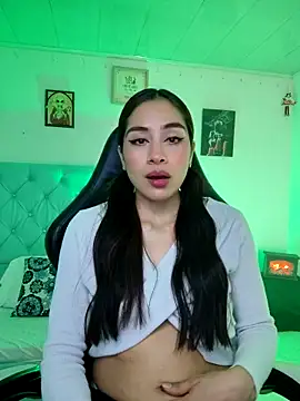Snapshot of Marce0 chatting on April 18, 3:21 am Marce0 online show from April 18, 3:21 am