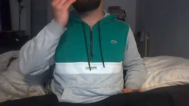 Snapshot of Zer_oki chatting on October 10, 9:58 pm Zer oki online show from October 10, 9:58 pm