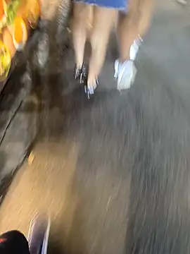 Snapshot of Street_royal chatting on February 4, 2:49 am Street royal online show from February 4, 2:49 am