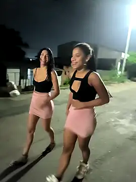 Snapshot of Street_royal chatting on February 5, 2:29 am Street royal online show from February 5, 2:29 am