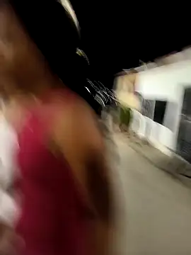 Snapshot of Street_royal chatting on February 18, 5:20 am Street royal online show from February 18, 5:20 am