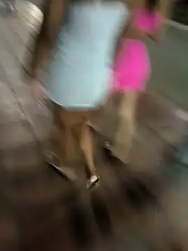 Snapshot of Street_royal chatting on February 28, 3:37 am Street royal online show from February 28, 3:37 am