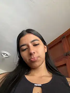 Snapshot of eva_roseee chatting on June 11, 6:06 pm eva roseee online show from June 11, 6:06 pm