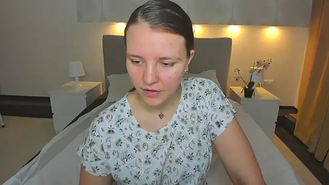 Jenny Jimmy online show from June 12, 9:19 am