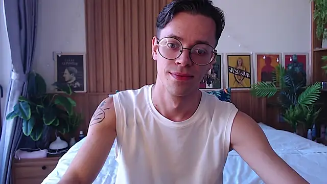 William Henry  online show from February 14, 8:11 am