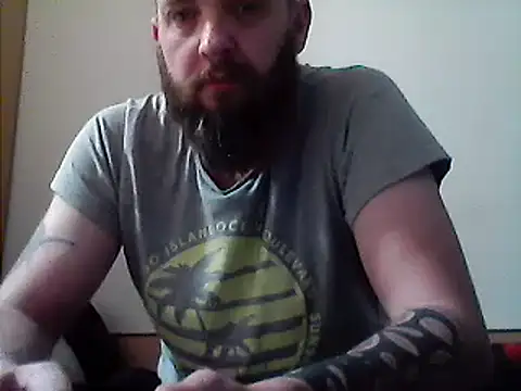 Snapshot of Chester_2006 chatting on January 30, 7:26 pm Chester 2006 online show from January 30, 7:26 pm