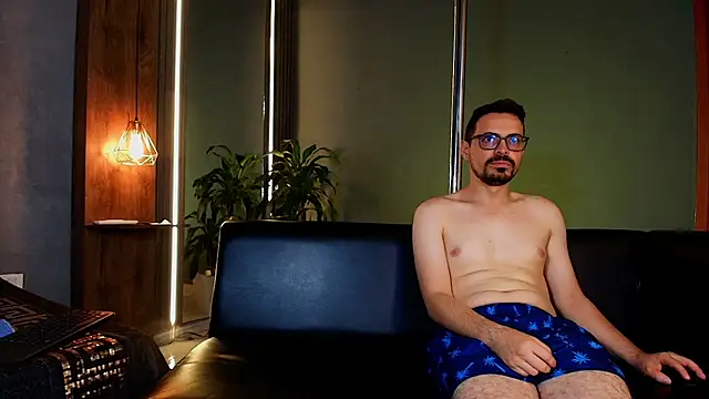  FireandDesire online show from February 4, 6:30 am