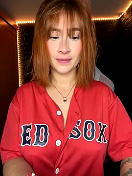 chloe rockss  online show from September 24, 10:57 pm