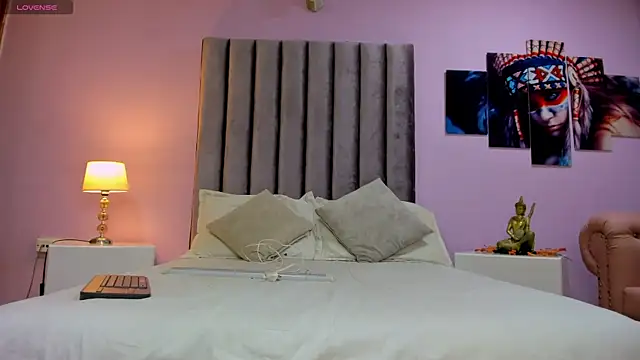 Adam Thomass 1 online show from February 17, 1:36 am