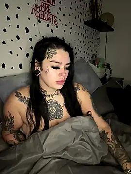 tempzzz12 online show from November 12, 8:15 am