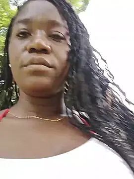 Snapshot of DayannaBronx chatting on September 12, 3:56 pm DayannaBronx online show from September 12, 3:56 pm