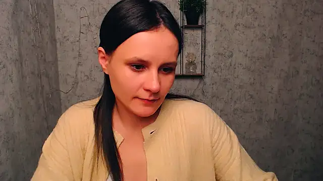 Snapshot of ValeriaHeart_ chatting on February 11, 2:13 pm ValeriaHeart online show from February 11, 2:13 pm