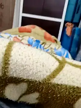 Snapshot of Hot_funky_boy chatting on February 4, 4:29 pm Hot funky boy online show from February 4, 4:29 pm