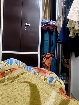 Snapshot of Hot_funky_boy chatting on February 27, 5:36 pm Hot funky boy online show from February 27, 5:36 pm