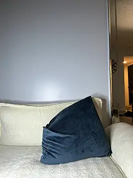 Snapshot of Liyah_19 chatting on January 12, 11:21 pm Liyah 19 online show from January 12, 11:21 pm