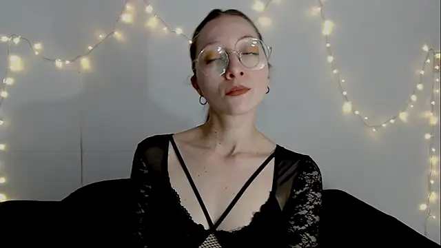 Carlin Diaz online show from March 23, 10:36 pm