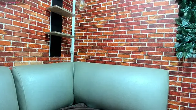 Rachel new20 online show from April 17, 8:45 pm