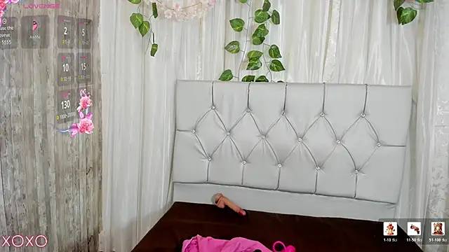 Snapshot of Rachel_new20 chatting on April 29, 8:37 pm Rachel new20 online show from April 29, 8:37 pm