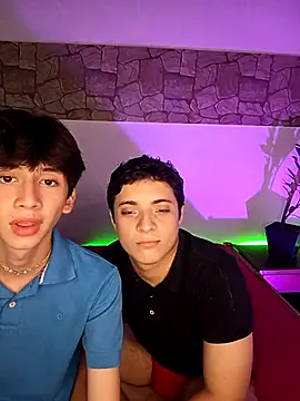 Snapshot of jacob_and_sam chatting on March 4, 2:49 am jacob and sam online show from March 4, 2:49 am