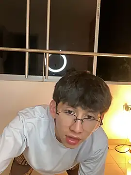 Snapshot of jacob_and_sam chatting on June 19, 2:38 am jacob and sam online show from June 19, 2:38 am