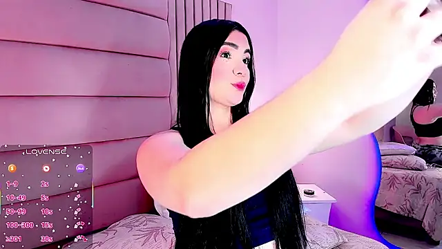 Dalis Hills online show from April 5, 4:42 am