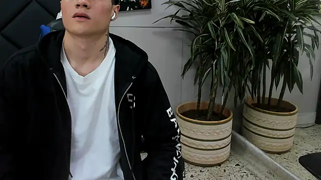 roan birkin online show from March 25, 7:31 pm