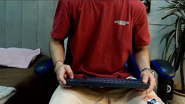 roan birkin online show from May 25, 7:53 pm