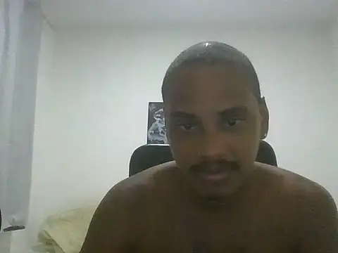 Snapshot of ONegodoce25 chatting on May 20, 10:05 pm ONegodoce25 online show from May 20, 10:05 pm
