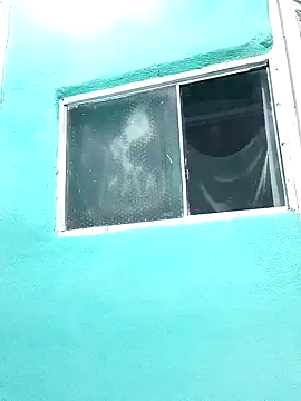 duquehotvoy online show from February 20, 8:17 am