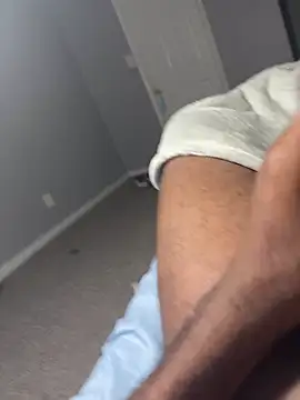 Snapshot of bigbola304 chatting on October 28, 7:49 pm bigbola304 online show from October 28, 7:49 pm