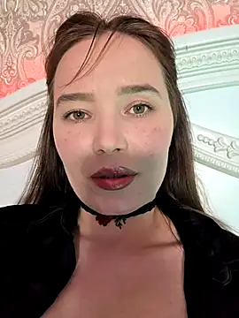 GoddessYanaMironova online show from April 18, 7:07 pm