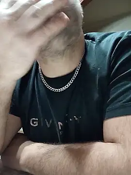 NAvoglia online show from April 20, 11:06 pm