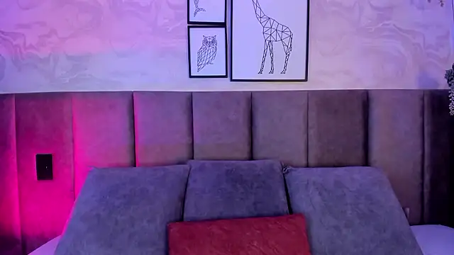 Alyssia Collins online show from March 26, 2:06 am